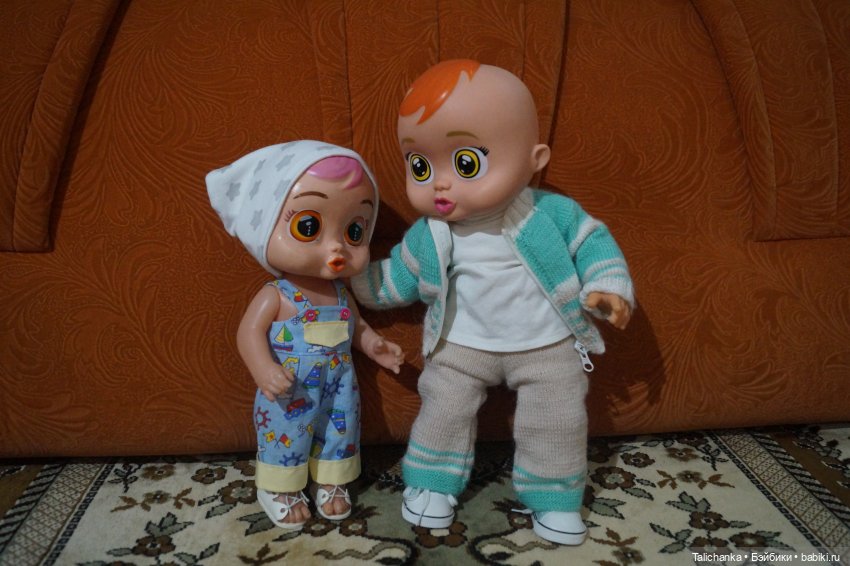 Первая выписка сентября. Паяем сломанное крепление руки. Возвращаем крылышки фее. Создаём куклу из одной головы. Паяем