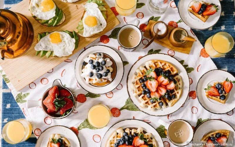 Третья выписка сентября. Рождение Телепузика. Новое тело для малышки. Нейрохирург лечит Белль