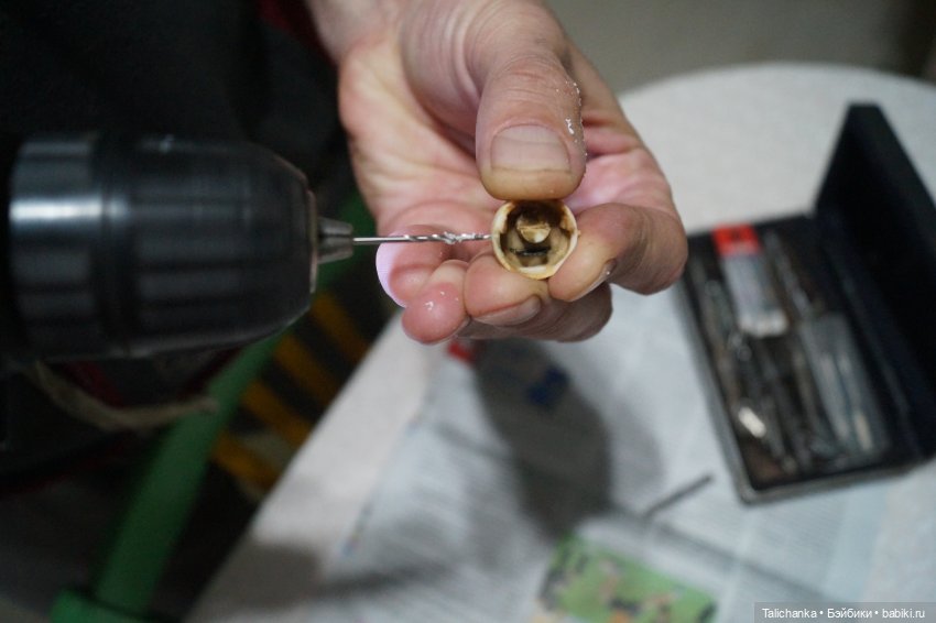 Вторая выписка ноября Как укрепить бумажную вкладку в шее Новая ручка для Винкс Починка моргучих глаз куклы СССР пайка ноги