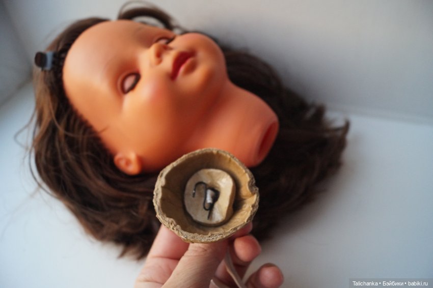 Вторая выписка ноября Как укрепить бумажную вкладку в шее Новая ручка для Винкс Починка моргучих глаз куклы СССР пайка ноги