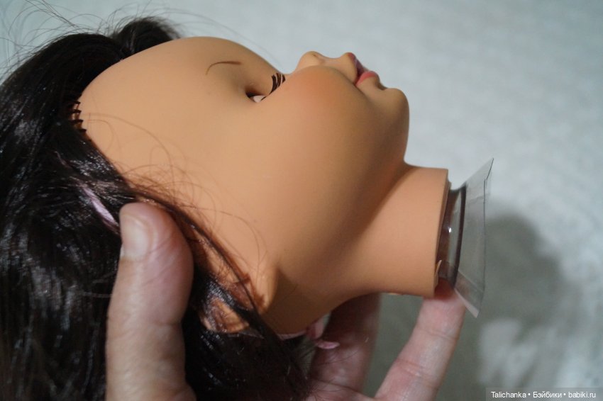 Четвёртая выписка ноября Срезана часть шеи - используем пластиковую бутылку Клеим перелом шейного крепления Перетяжка