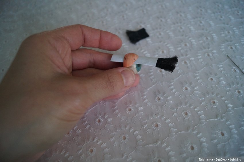 Четвёртая выписка ноября Срезана часть шеи - используем пластиковую бутылку Клеим перелом шейного крепления Перетяжка