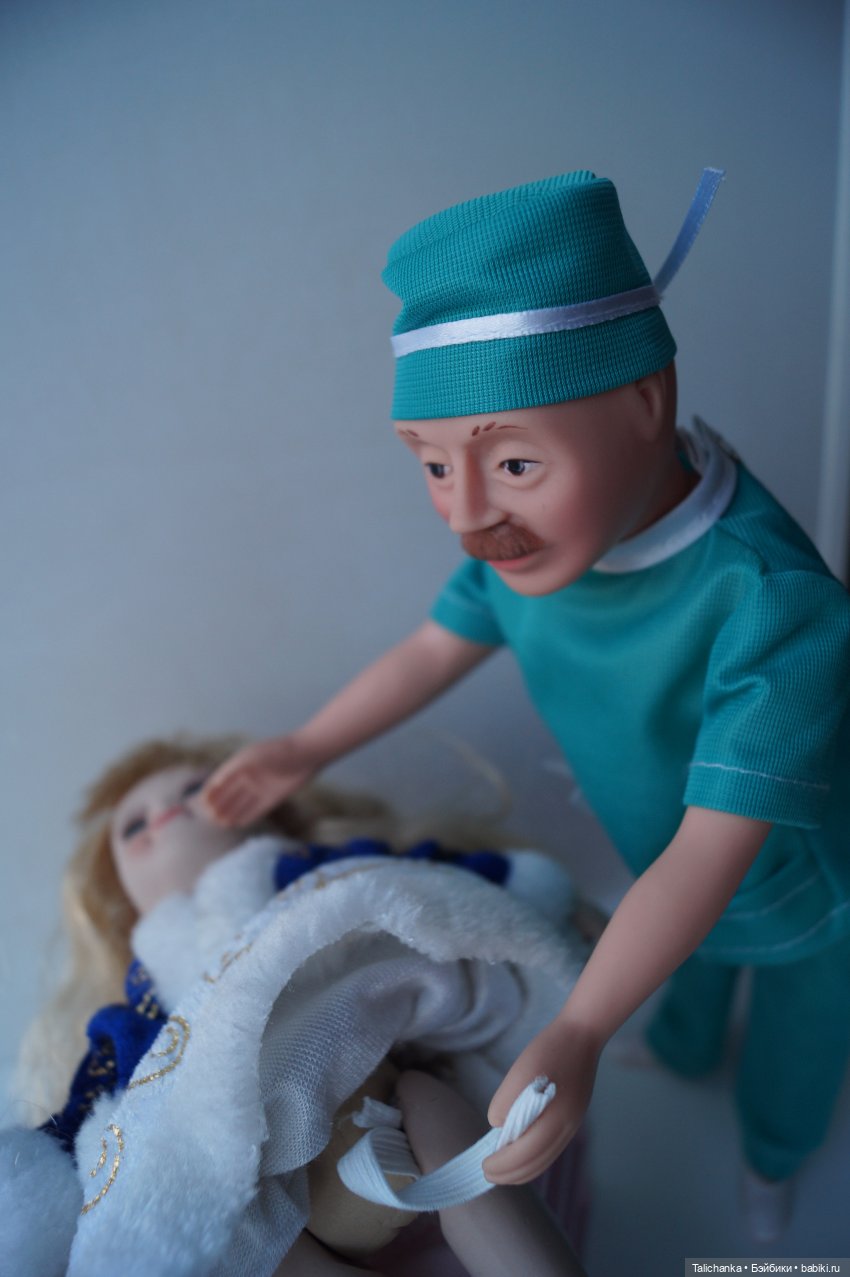 Первая выписка декабря Начинаю лечить новогодних героев Снова парик из ниток У Маруси появился брат