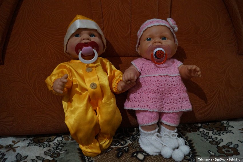 Первая выписка декабря Начинаю лечить новогодних героев Снова парик из ниток У Маруси появился брат