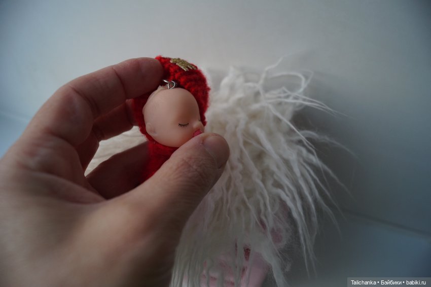 Вторая выписка декабря Санаторий для деда Мороза и Снегурочки У Мирона появилась младшая сестра Из головы создали звезду