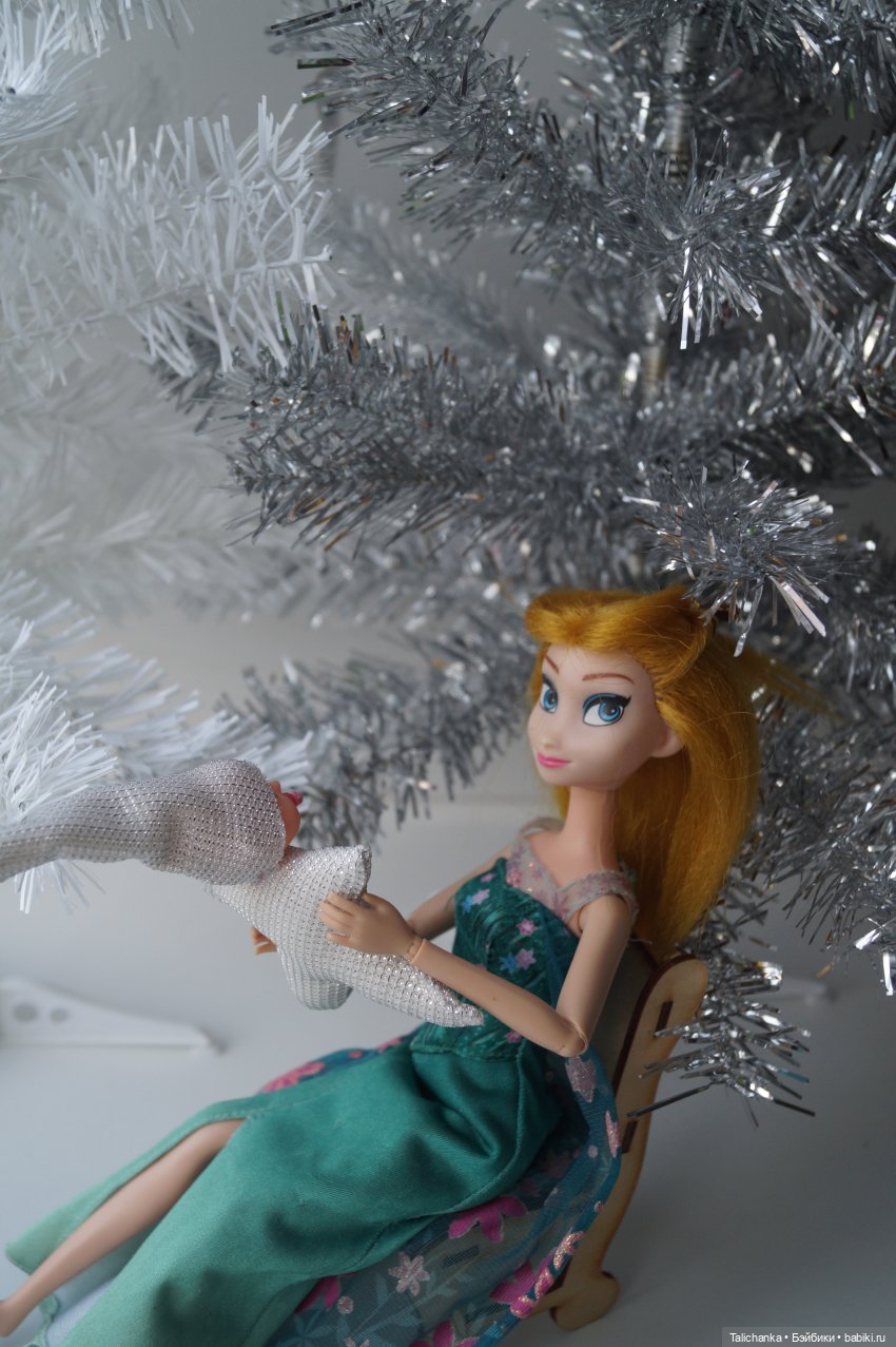 Вторая выписка декабря Санаторий для деда Мороза и Снегурочки У Мирона появилась младшая сестра Из головы создали звезду