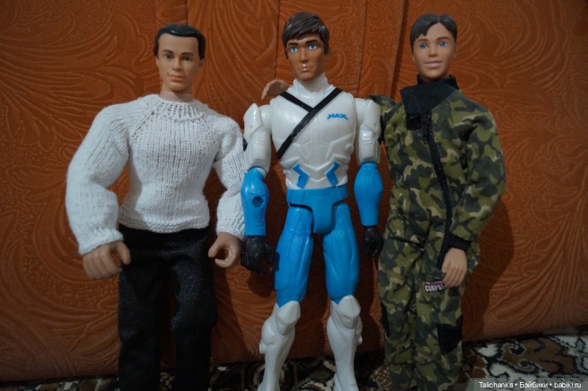 Третья выписка декабря Разбитый Санта Клаус получил новую жизнь Ремонт шарнирного парня Как уложить непослушную чёлку