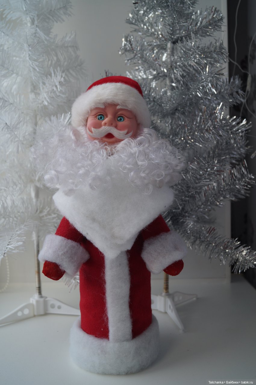 Четвёртая выписка декабря Голова деда Мороза и голова тряпичной куклы превратились в полноценных новогодних героев