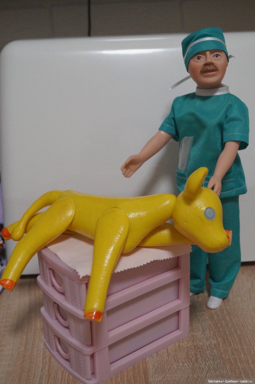 Четвёртая выписка декабря Голова деда Мороза и голова тряпичной куклы превратились в полноценных новогодних героев