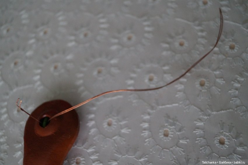 Четвёртая выписка декабря Голова деда Мороза и голова тряпичной куклы превратились в полноценных новогодних героев