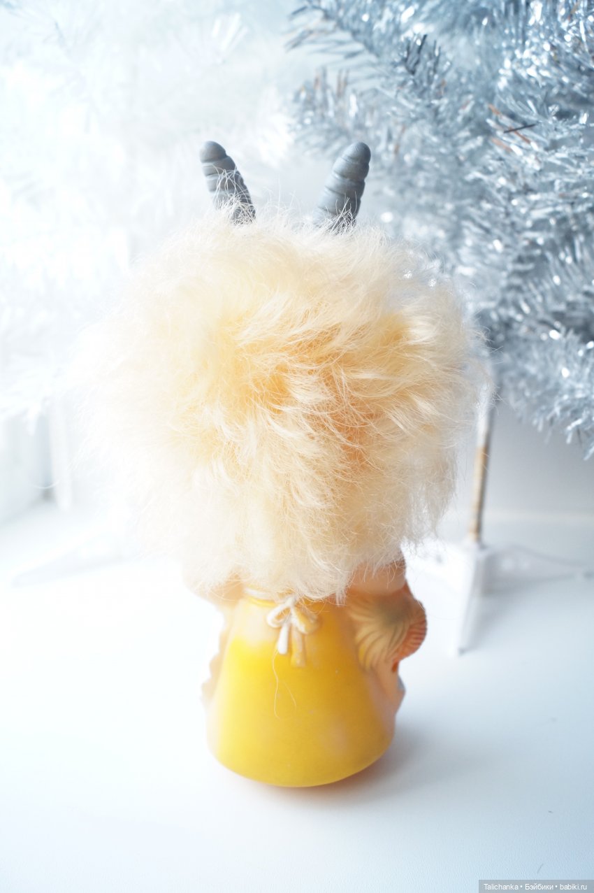 Четвёртая выписка декабря Голова деда Мороза и голова тряпичной куклы превратились в полноценных новогодних героев