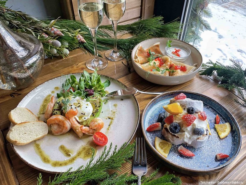 Пятая выписка декабря Новогодний герой Снеговик обрёл голову Котик спел 6 песен Гусар Мышонок заблистал новым мундиром