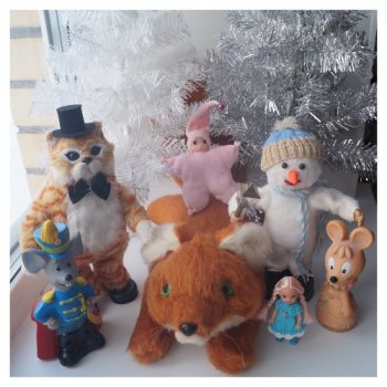 Пятая выписка декабря Новогодний герой Снеговик обрёл голову Котик спел 6 песен Гусар Мышонок заблистал новым мундиром Починка шейного шарнира