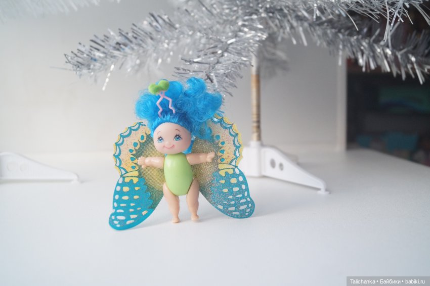 Вторая выписка января Паяем ножки Карлсона возвращаем собачке ножки Как заклеить резинового Кьюпи Девушка светильник светит