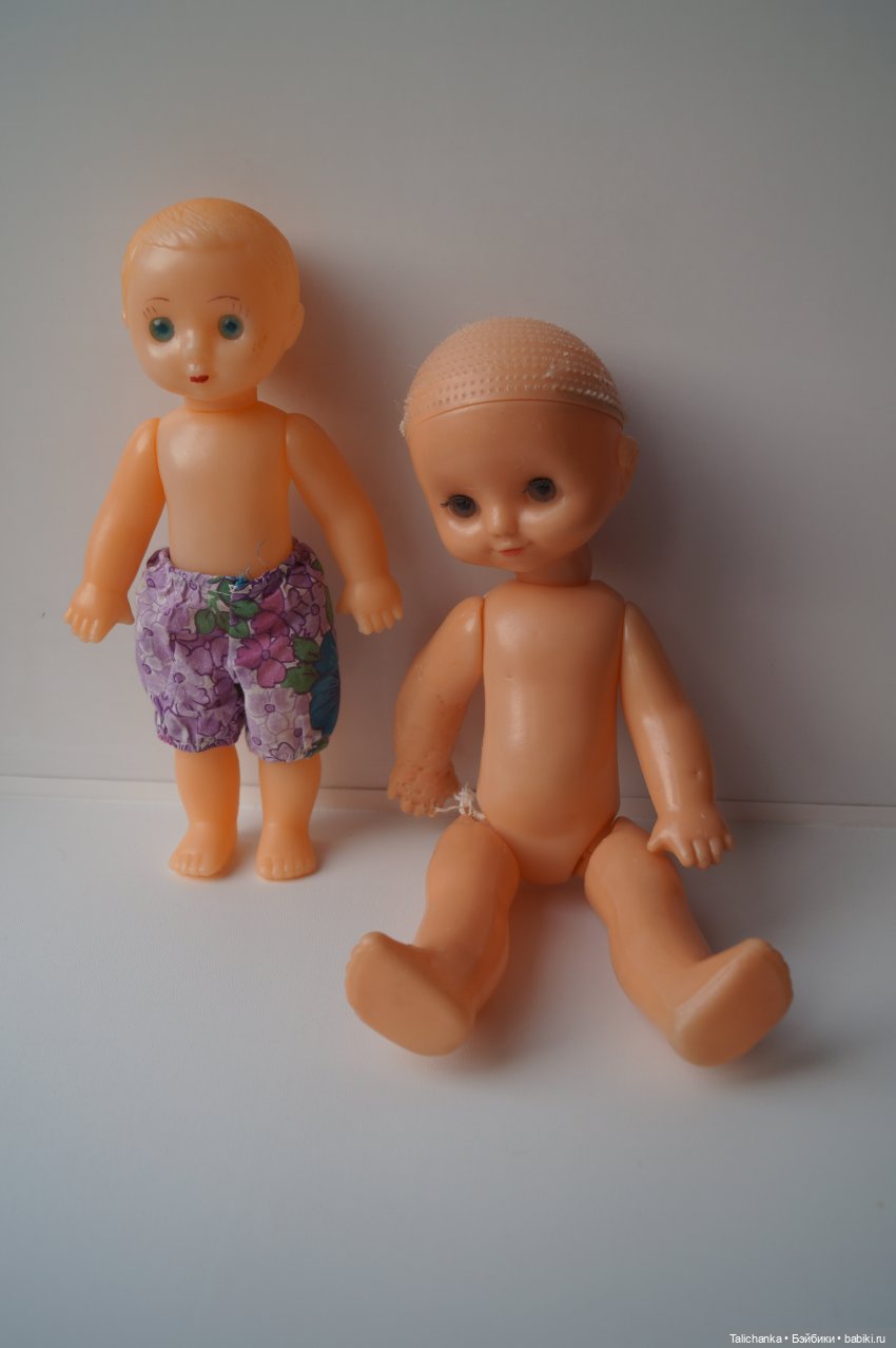 Третья выписка февраля Полная прошивка советской куклы Починка зайки СССР Новые стопы для Мокси Клеим ножки черепашки