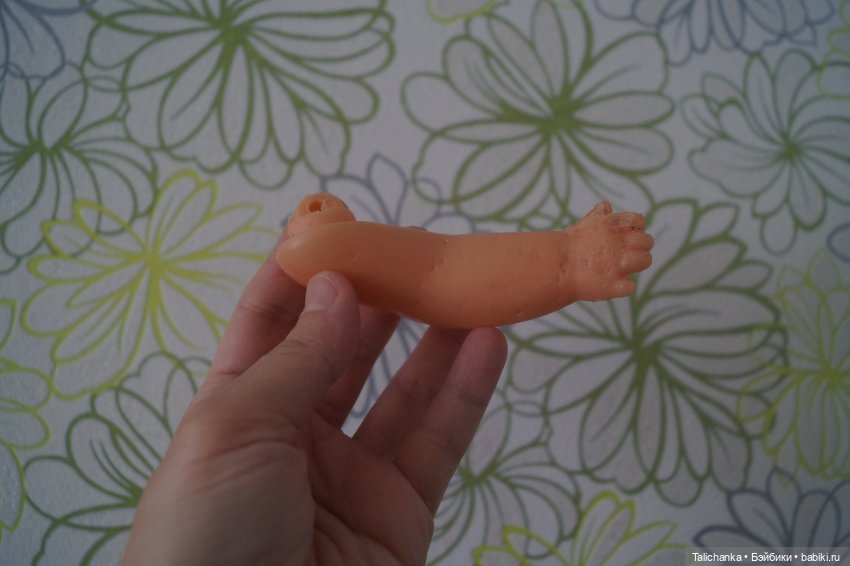 Третья выписка февраля Полная прошивка советской куклы Починка зайки СССР Новые стопы для Мокси Клеим ножки черепашки