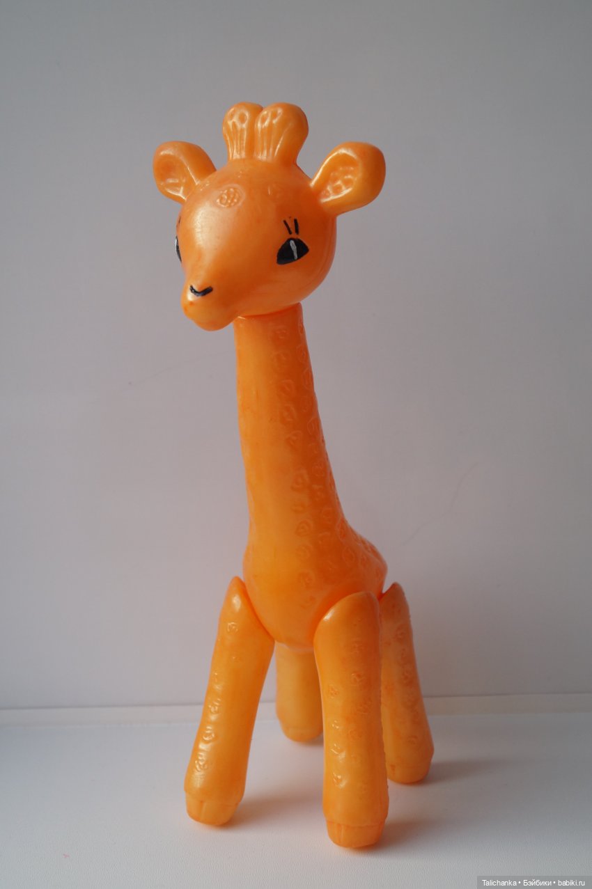 Первая выписка апреля Восстанавливаем роспись игрушек СССР Варим жирафа шьём вальдорфских бабочек