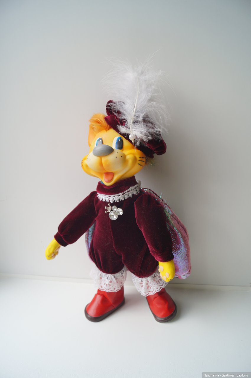 Вторая выписка апреля Выводим следы шариковой ручки Лепим лапки из пластики Кот в сапогах из одной головы Восстанавливаем