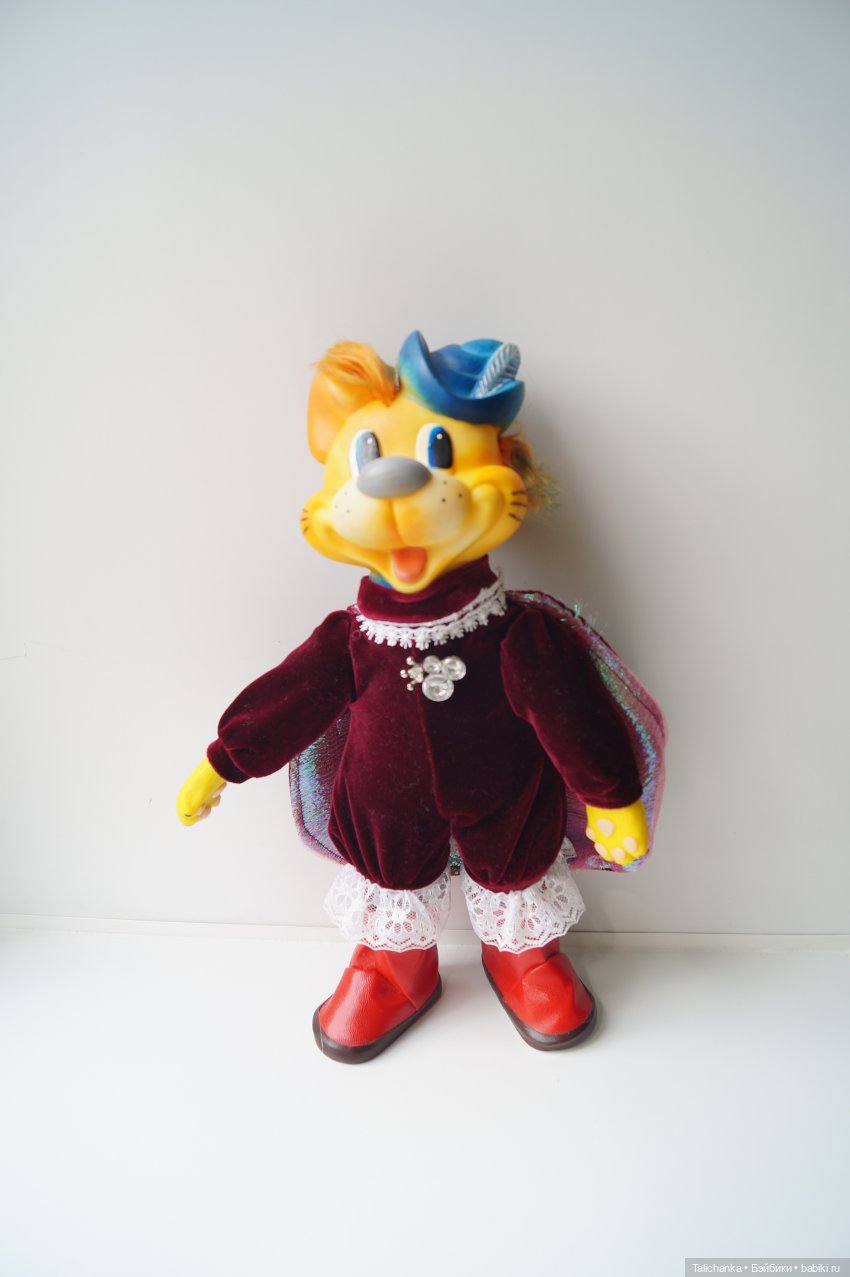 Вторая выписка апреля Выводим следы шариковой ручки Лепим лапки из пластики Кот в сапогах из одной головы Восстанавливаем