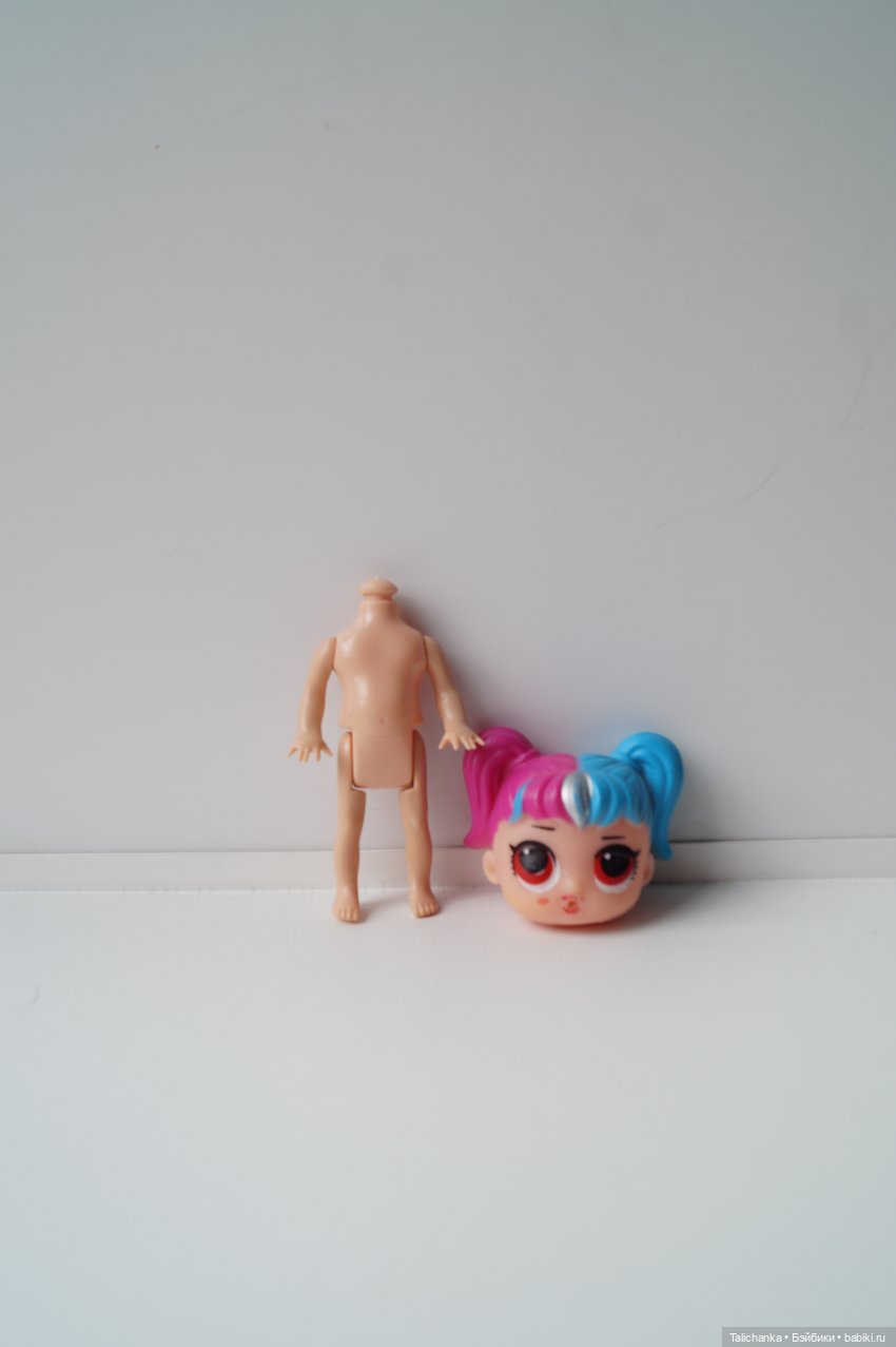 Третья выписка апреля паяем разрыв на плечах Паяем ножку Восстанавливаем кудряшки Нейрохируг лечил малышку