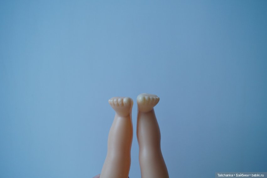 Третья выписка апреля паяем разрыв на плечах Паяем ножку Восстанавливаем кудряшки Нейрохируг лечил малышку