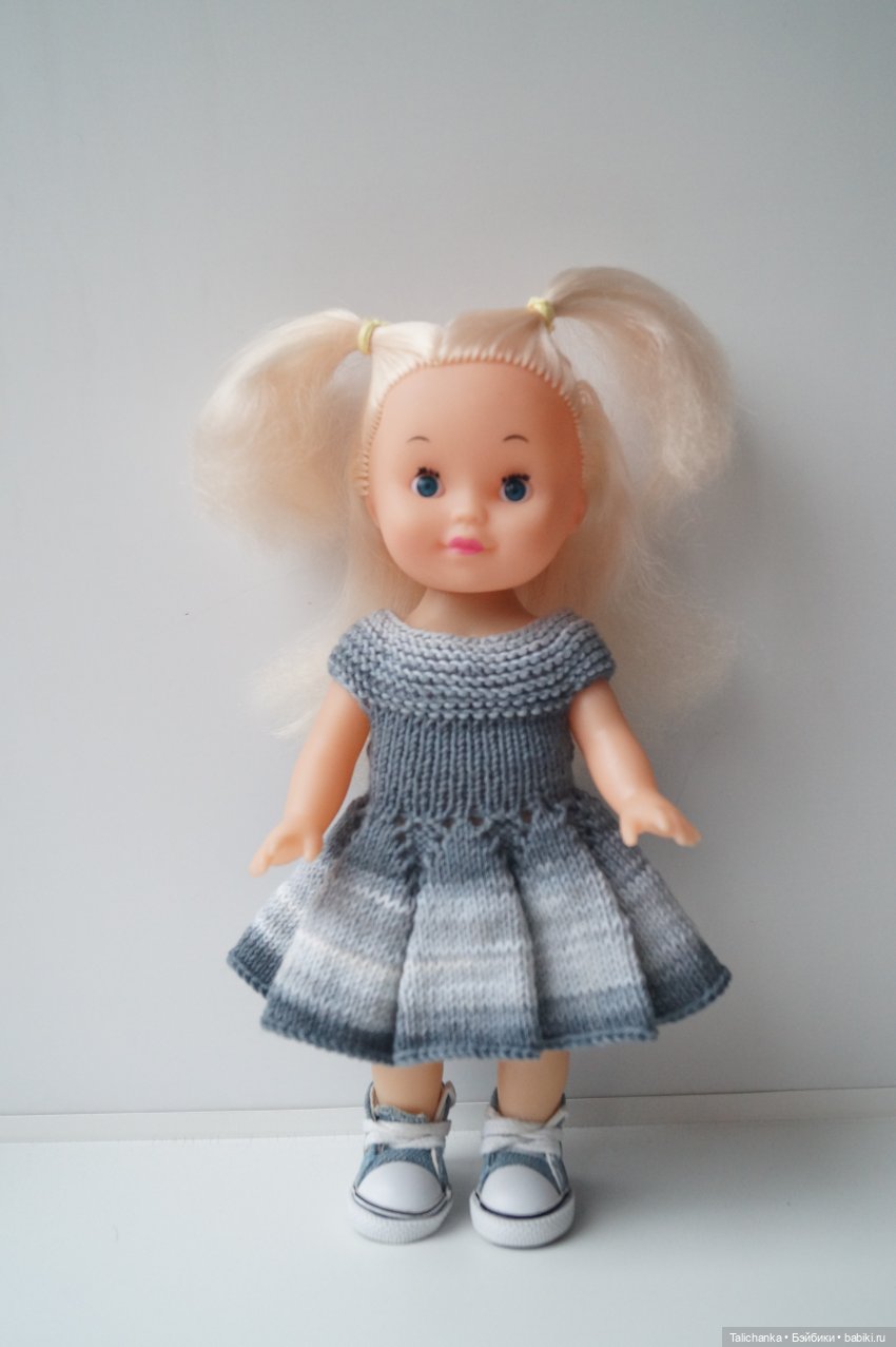 Третья выписка апреля паяем разрыв на плечах Паяем ножку Восстанавливаем кудряшки Нейрохируг лечил малышку