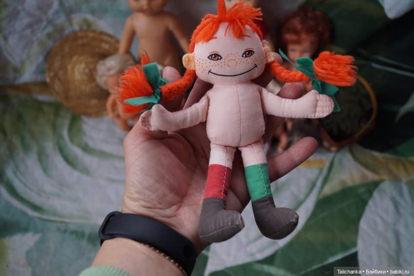 Распаковка посылочки с винтажными куколками (фото 7)