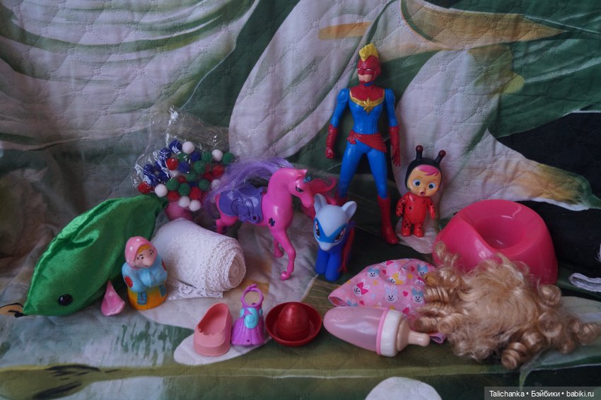 Распаковка большого пакета с куклами (фото 10)