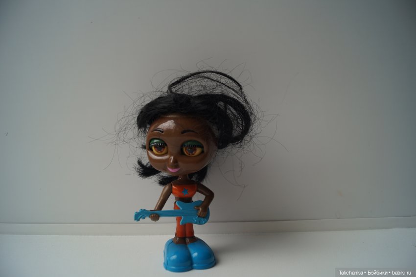 Четвёртая выписка июня Лисонька обрела тело Зайка стал комфортером Hairdorables Cutie Kali снова красавица Полная прошивка