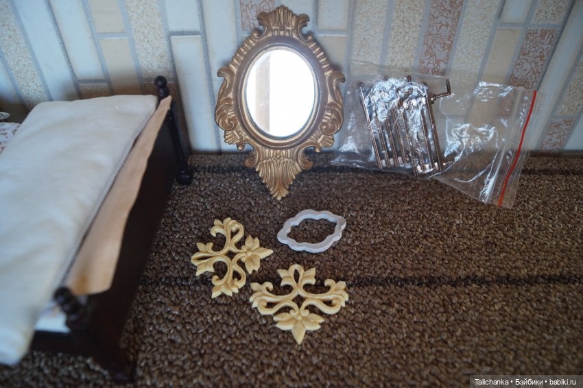 Большая посылка с очень интересными куклами и игрушками