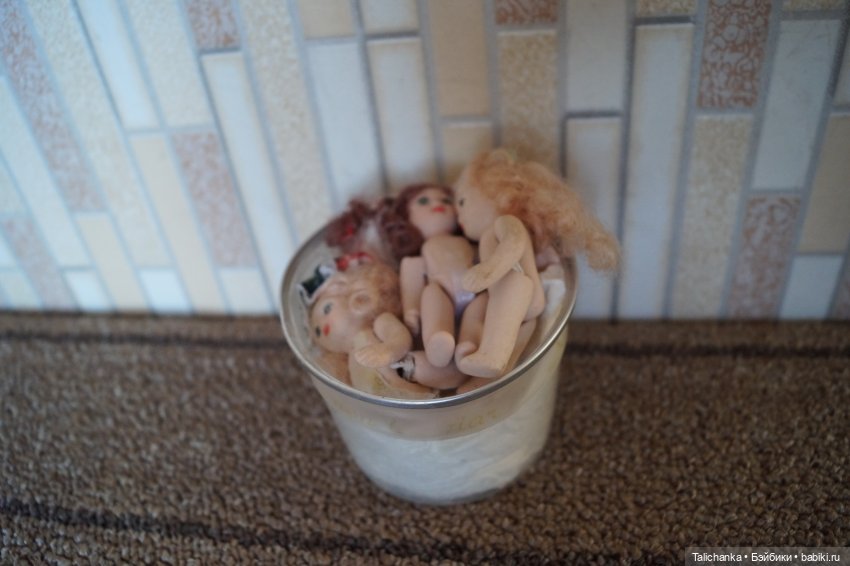 Большая посылка с очень интересными куклами и игрушками