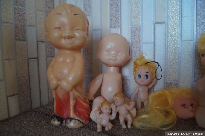 Большая посылка с очень интересными куклами и игрушками