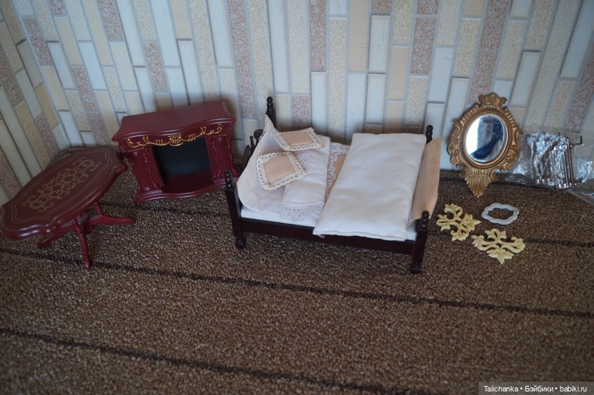 Большая посылка с очень интересными куклами и игрушками