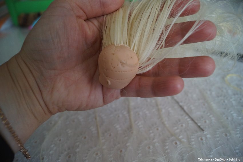 Третья выписка сентября Красим выгоревшую слонишку Чиним кукольную мебель СССР Отмываем ГДРочку Восстанавливаем волосики