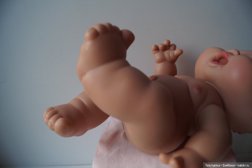 Третья выписка сентября Красим выгоревшую слонишку Чиним кукольную мебель СССР Отмываем ГДРочку Восстанавливаем волосики