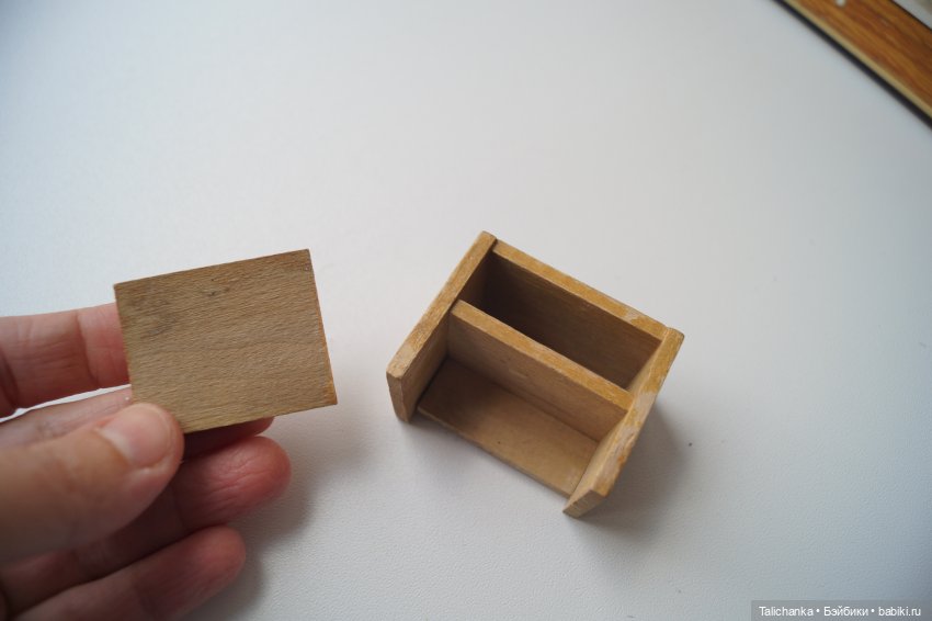 Третья выписка сентября Красим выгоревшую слонишку Чиним кукольную мебель СССР Отмываем ГДРочку Восстанавливаем волосики