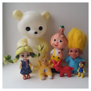 Четвёртая выписка октября Тролль получил новую шевелюру Паяем креления Мишутки панды Восстанавливаем выгоревшие игушки