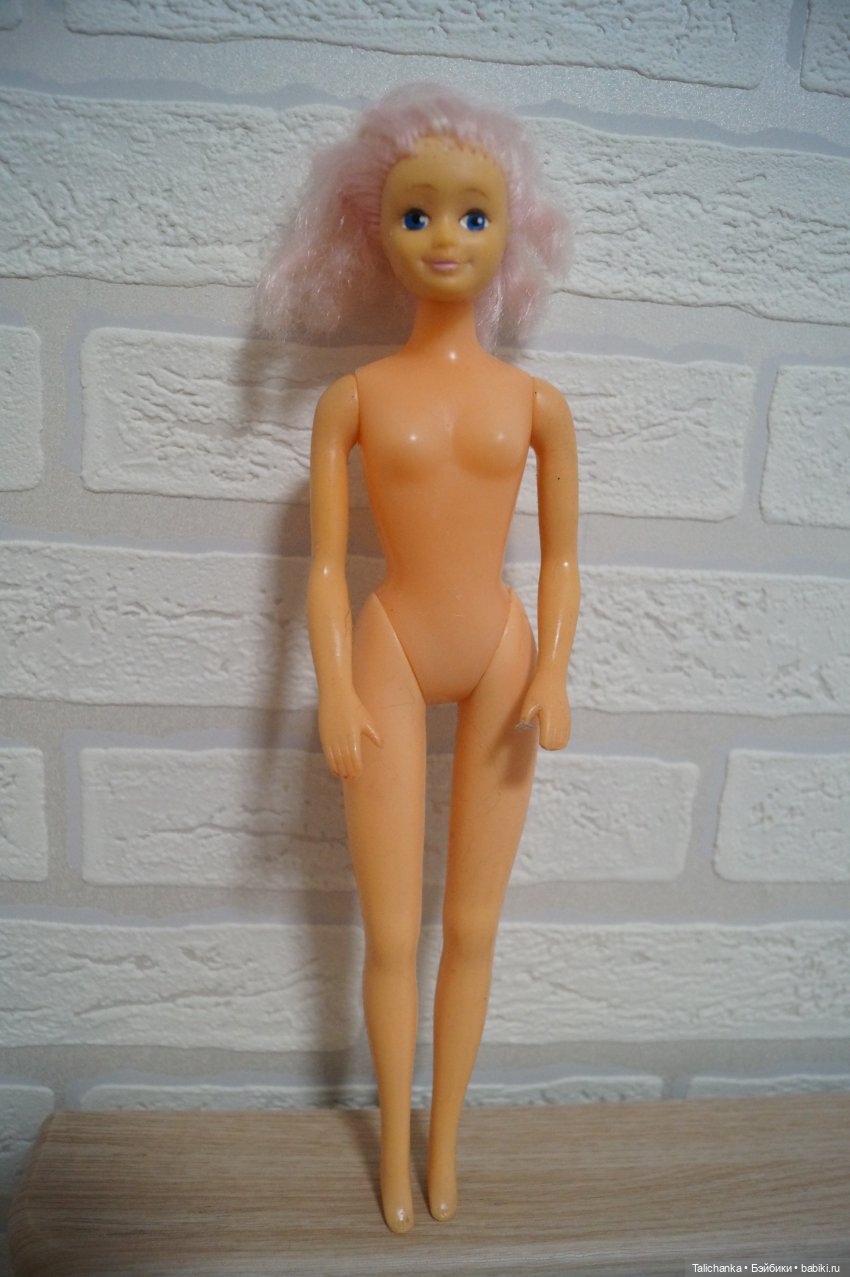 Первая выписка ноября Парикмахерские услуги: полная прошивка облысевших кукол частичная прошивка Вероники Кругозор и Снежаны