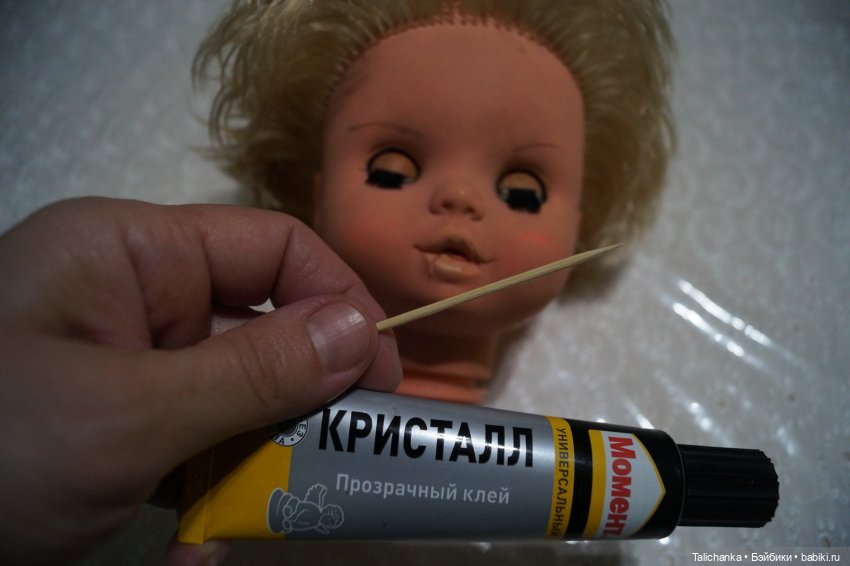 Четвёртая выписка ноября Ремонт сломанной ножки фарфорочки Большой ремонт ГДРчика: заклеиваем разрыв рта полный ремонт глаз: