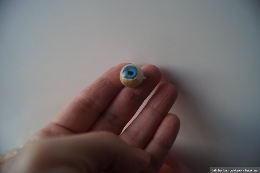 Четвёртая выписка ноября Ремонт сломанной ножки фарфорочки Большой ремонт ГДРчика: заклеиваем разрыв рта полный ремонт глаз: