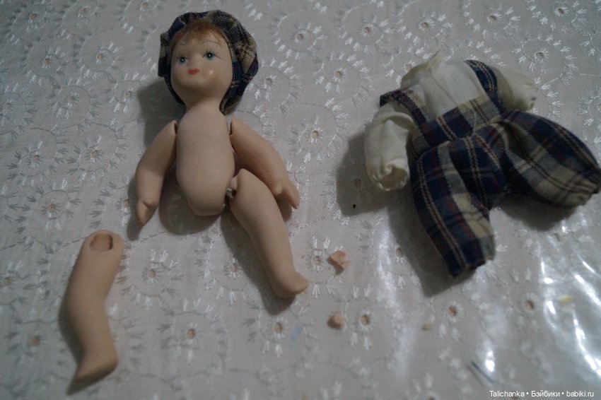 Четвёртая выписка ноября Ремонт сломанной ножки фарфорочки Большой ремонт ГДРчика: заклеиваем разрыв рта полный ремонт глаз: