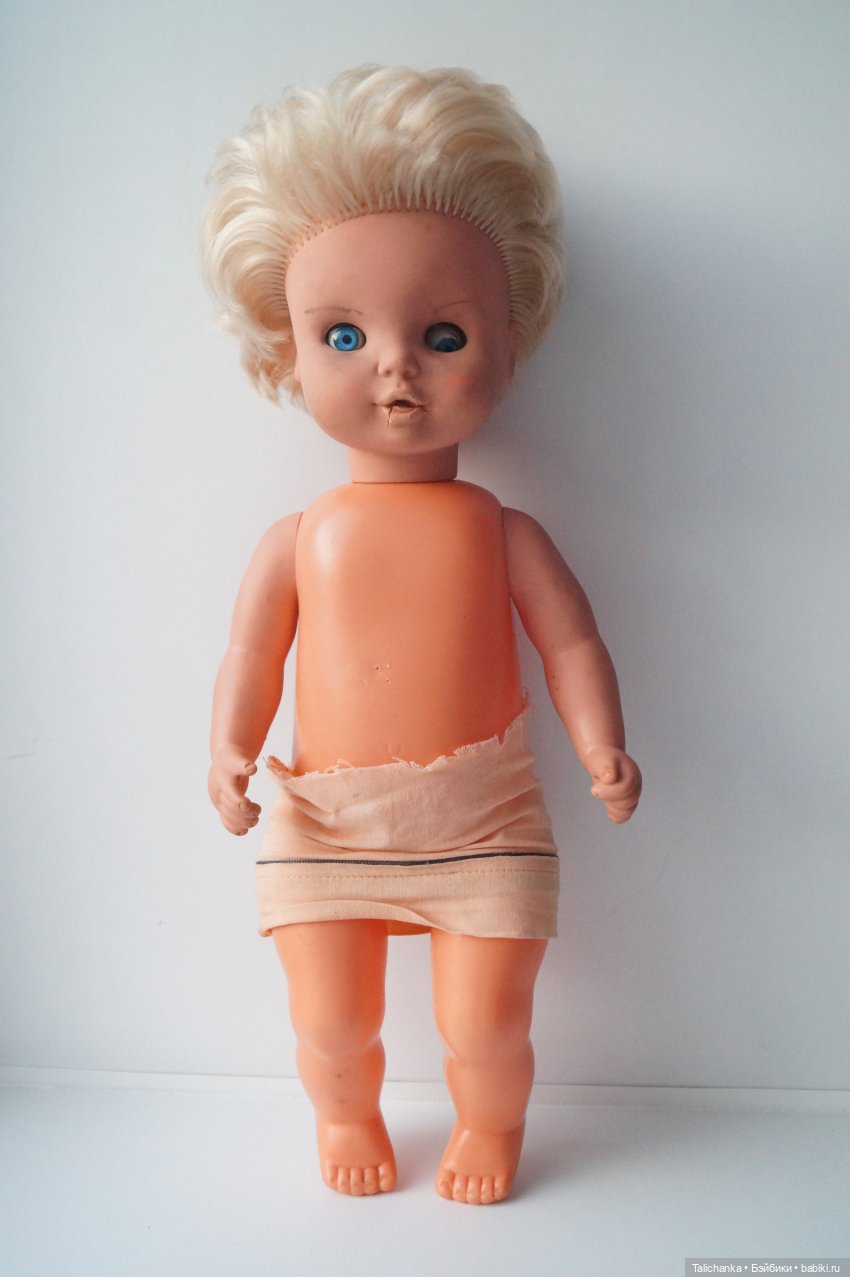 Четвёртая выписка ноября Ремонт сломанной ножки фарфорочки Большой ремонт ГДРчика: заклеиваем разрыв рта полный ремонт глаз: