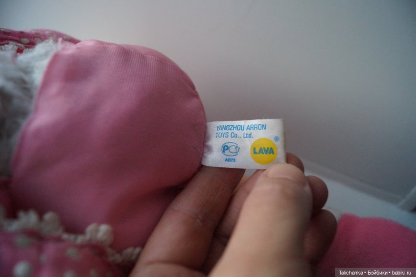 Четвёртая выписка ноября Ремонт сломанной ножки фарфорочки Большой ремонт ГДРчика: заклеиваем разрыв рта полный ремонт глаз: