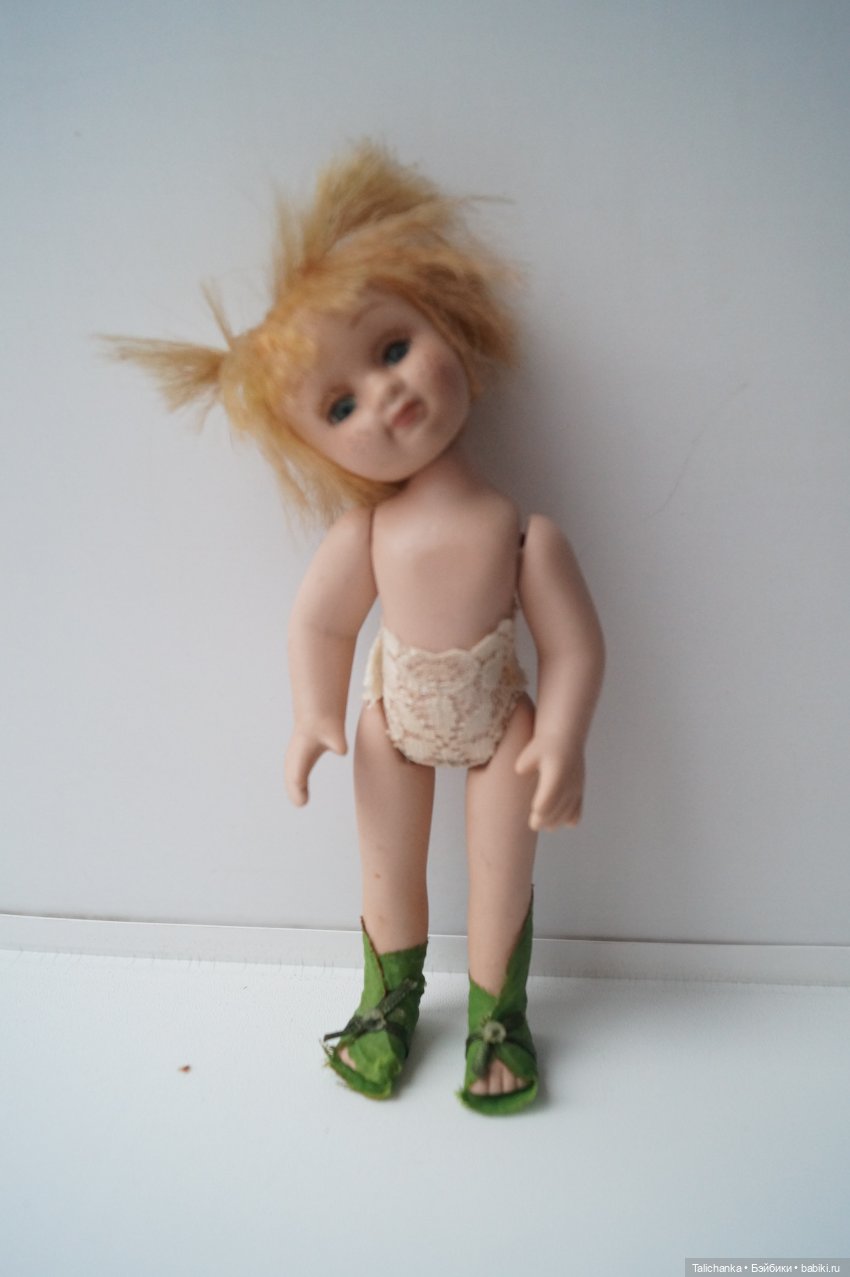 Первая выписка декабря Санта обрёл новые рукавицы Верблюду вернули былую яркую окраску Фарфорочке перетянули резинки Лепим