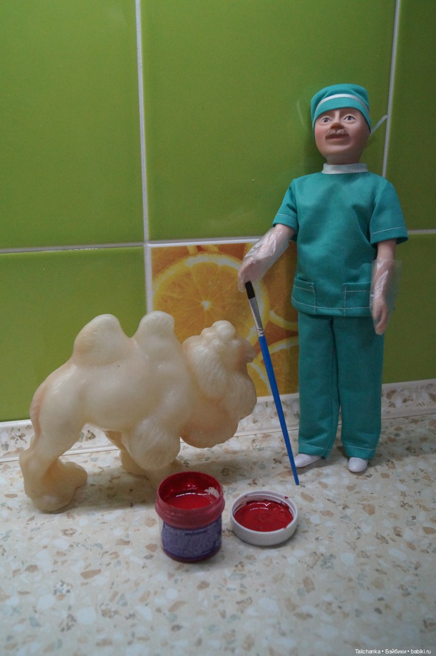 Первая выписка декабря Санта обрёл новые рукавицы Верблюду вернули былую яркую окраску Фарфорочке перетянули резинки Лепим