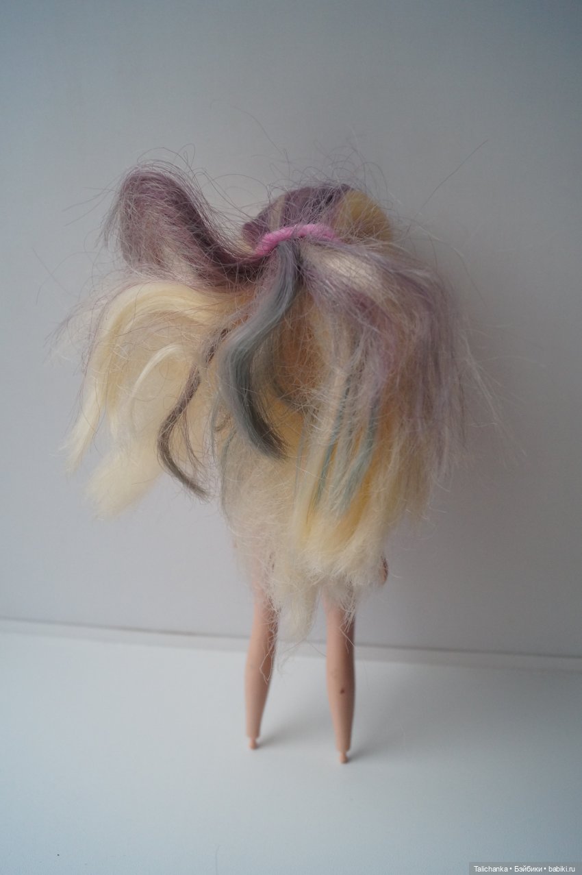 Первая выписка декабря Санта обрёл новые рукавицы Верблюду вернули былую яркую окраску Фарфорочке перетянули резинки Лепим