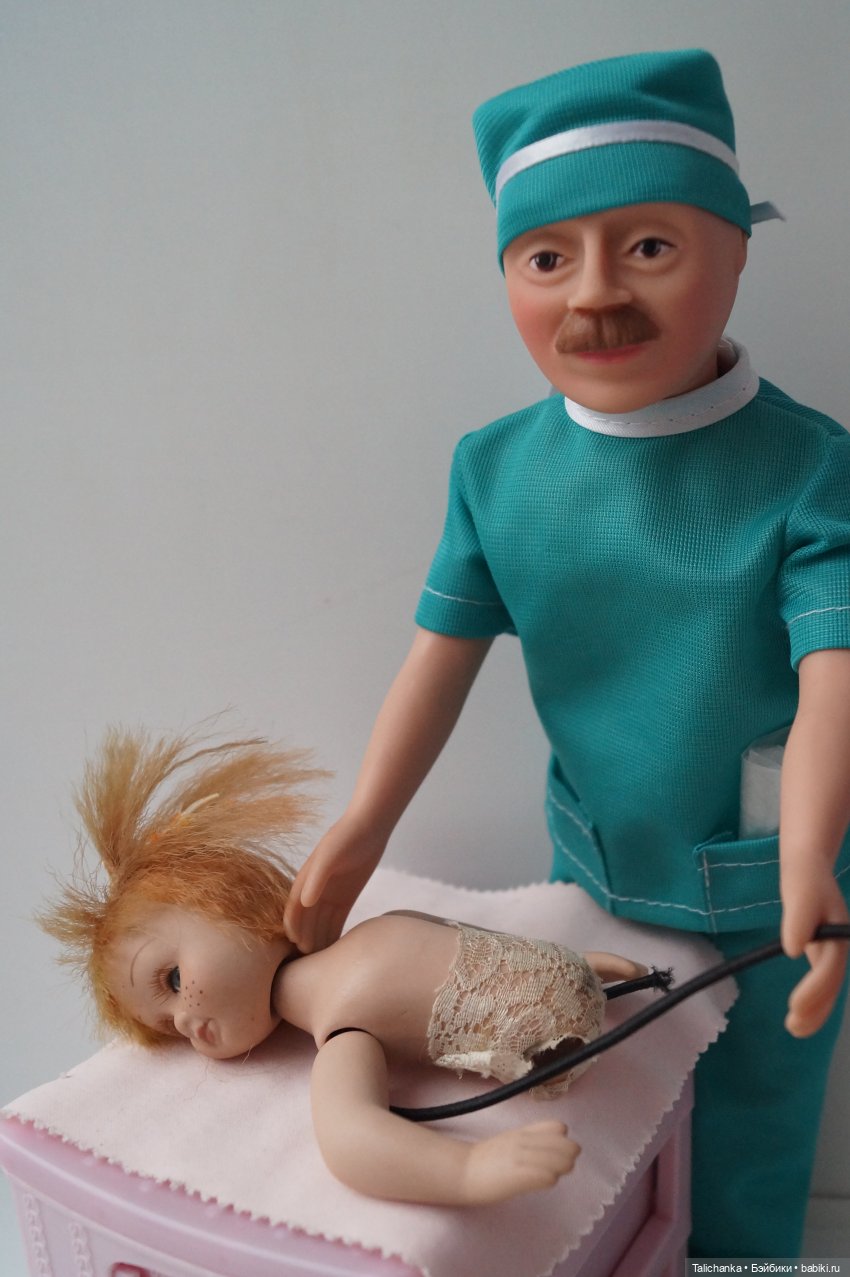 Первая выписка декабря Санта обрёл новые рукавицы Верблюду вернули былую яркую окраску Фарфорочке перетянули резинки Лепим