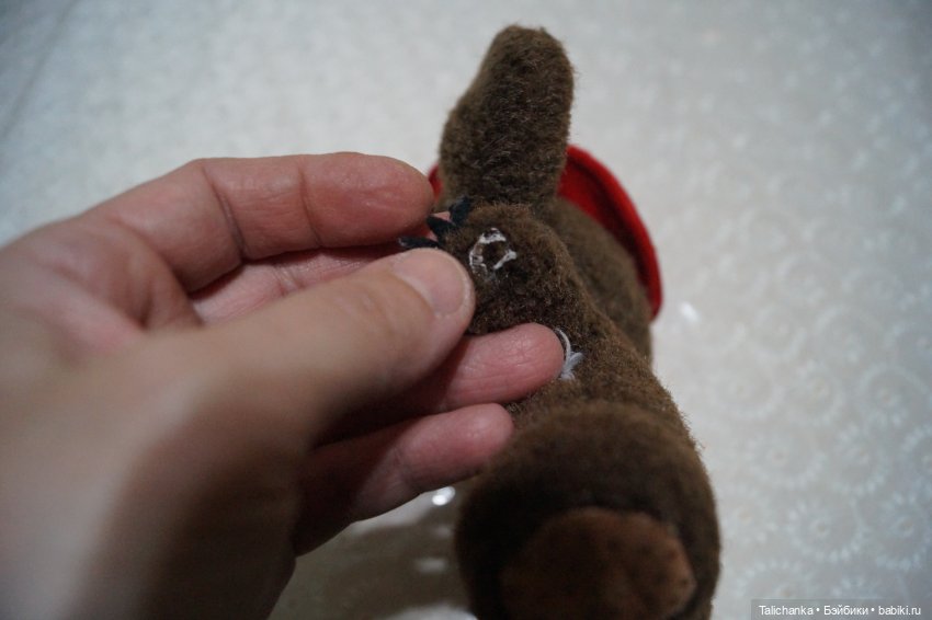 Четвёртая выписка января Паяю ножку ГДРчику и Алёше Ленигрушка Горьковским куколкам поправила волосы и сшила платьица