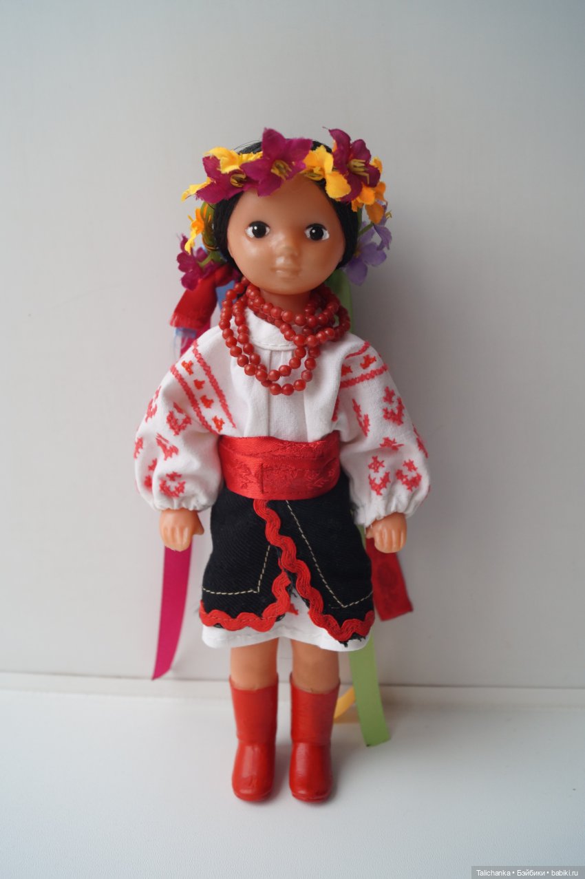 Вторая выписка февраля Переобуваем мягкую девочку Ремонт поющей сойки Выводим розовые пятна на пупсике Восстановление