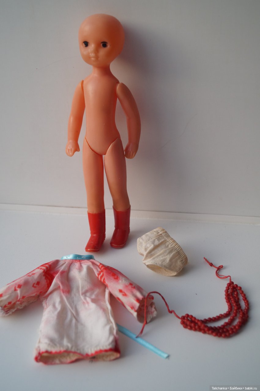 Вторая выписка февраля Переобуваем мягкую девочку Ремонт поющей сойки Выводим розовые пятна на пупсике Восстановление